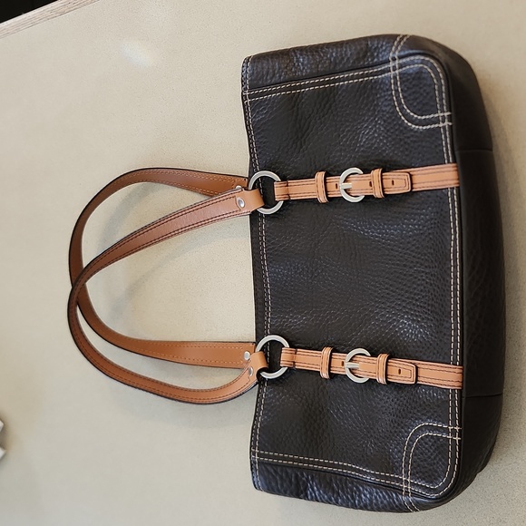 Coach NWOT Dark Brown Leather Shoulder Bag - Picture 2 of 3